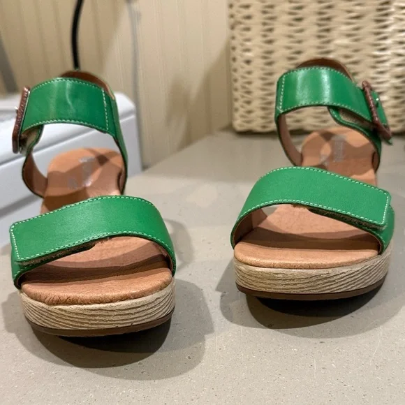 Remonte Green Sandals - Picture 6 of 6